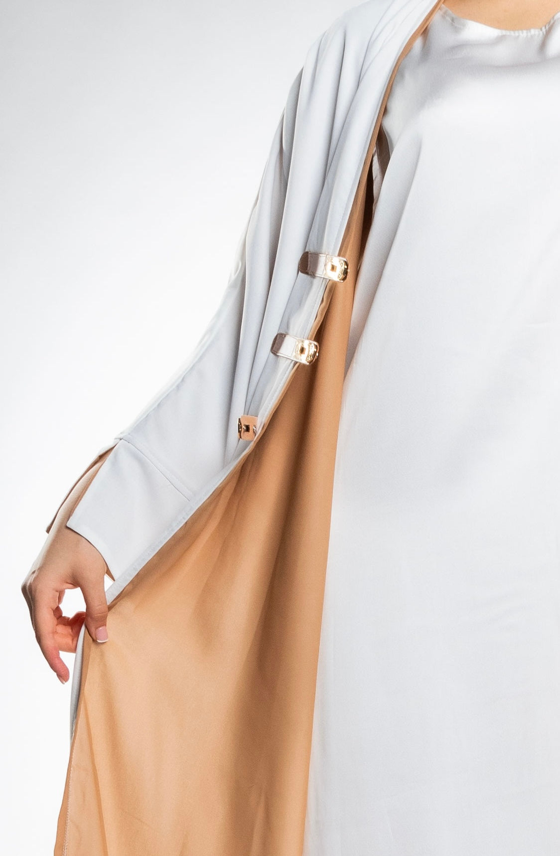 Abaya Kelly